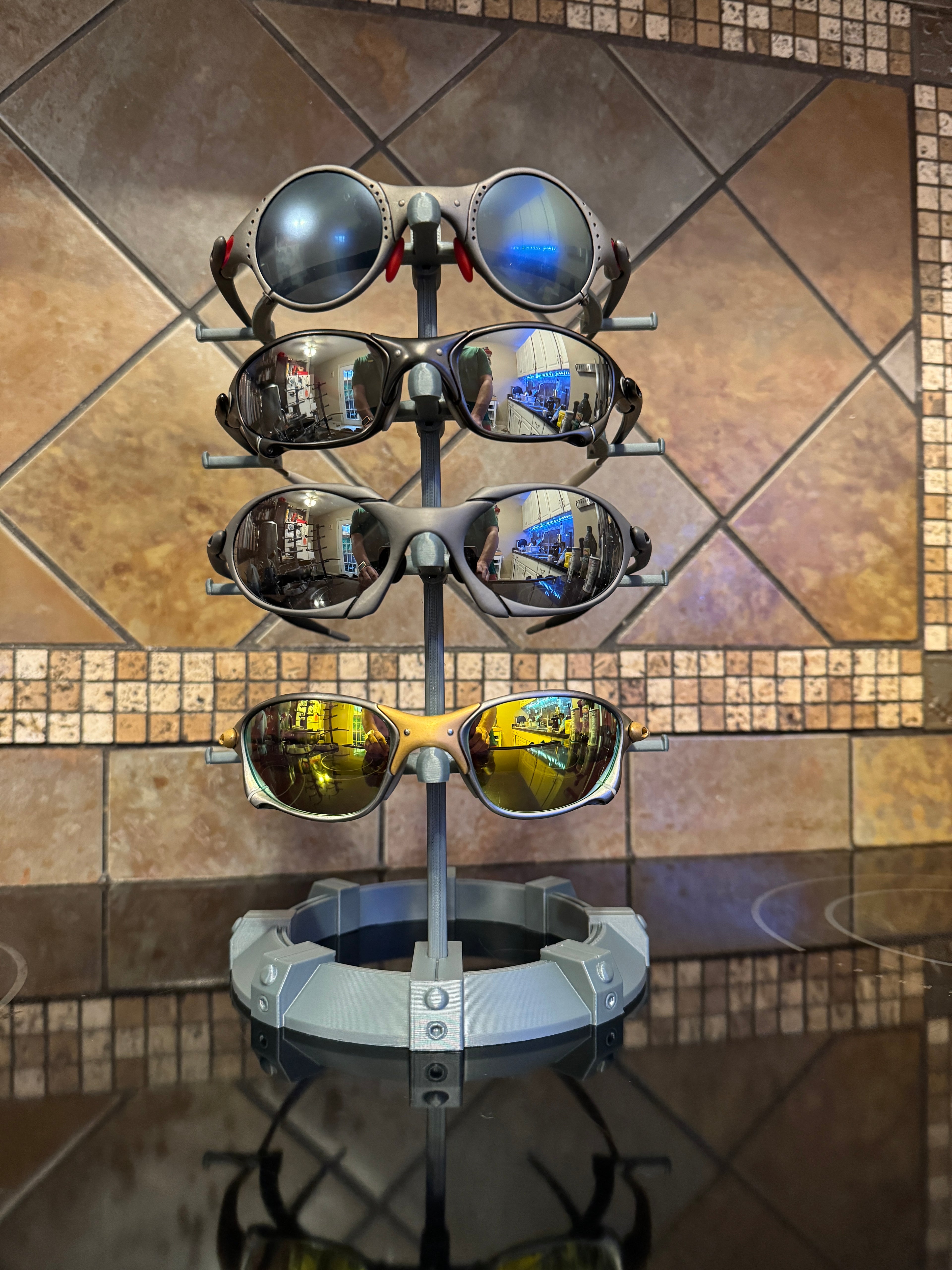Industrial Sunglasses Holder Display Stand For Oakley, Ray Ban, Costa, X Metal
